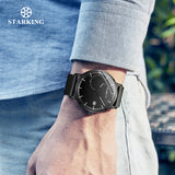 Stylish watch The men are very luxurious